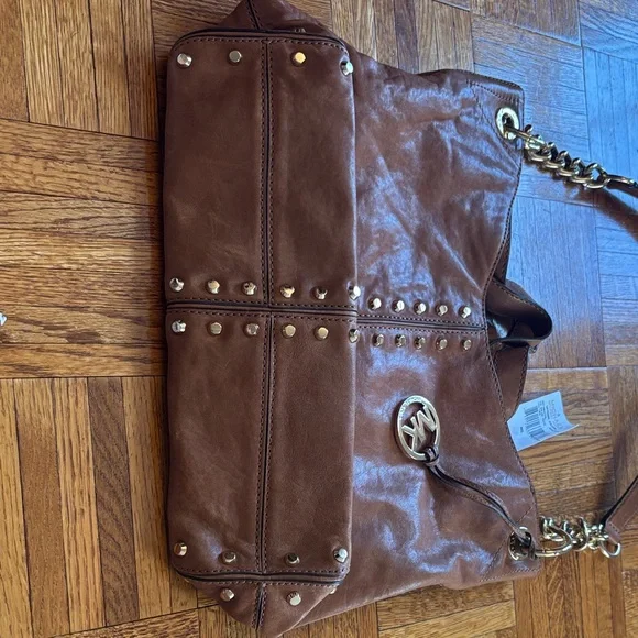 Michael Kors Uptown Astor Large Shoulder Tote - Picture 3 of 9